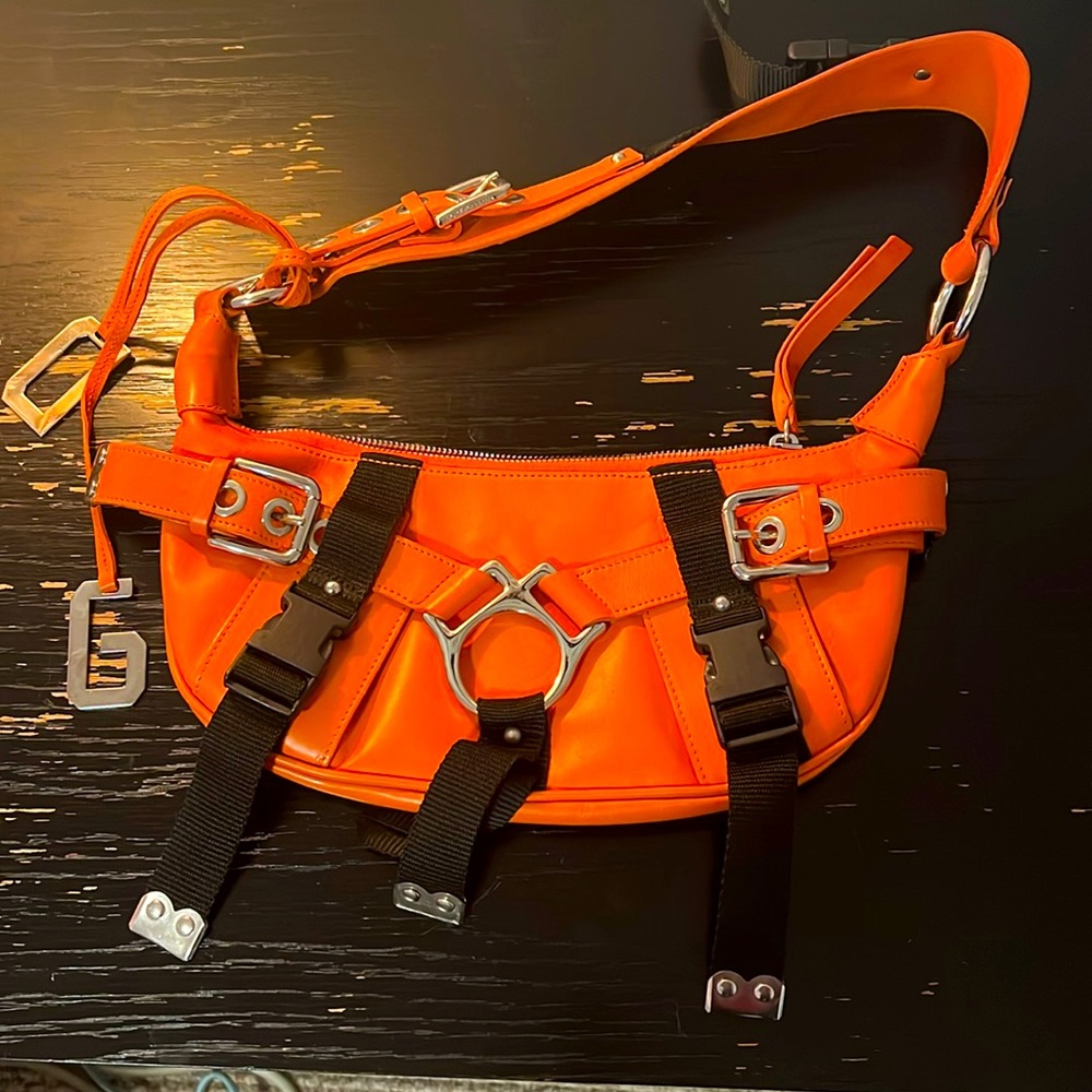 Vintage D&G handbag! Beautiful leather orange bag.